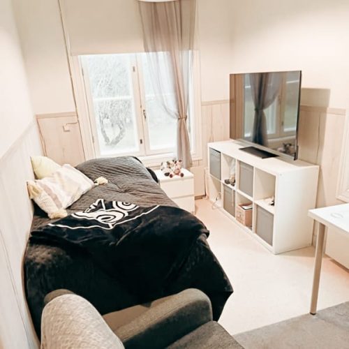 Salmen kartanon asukashuone